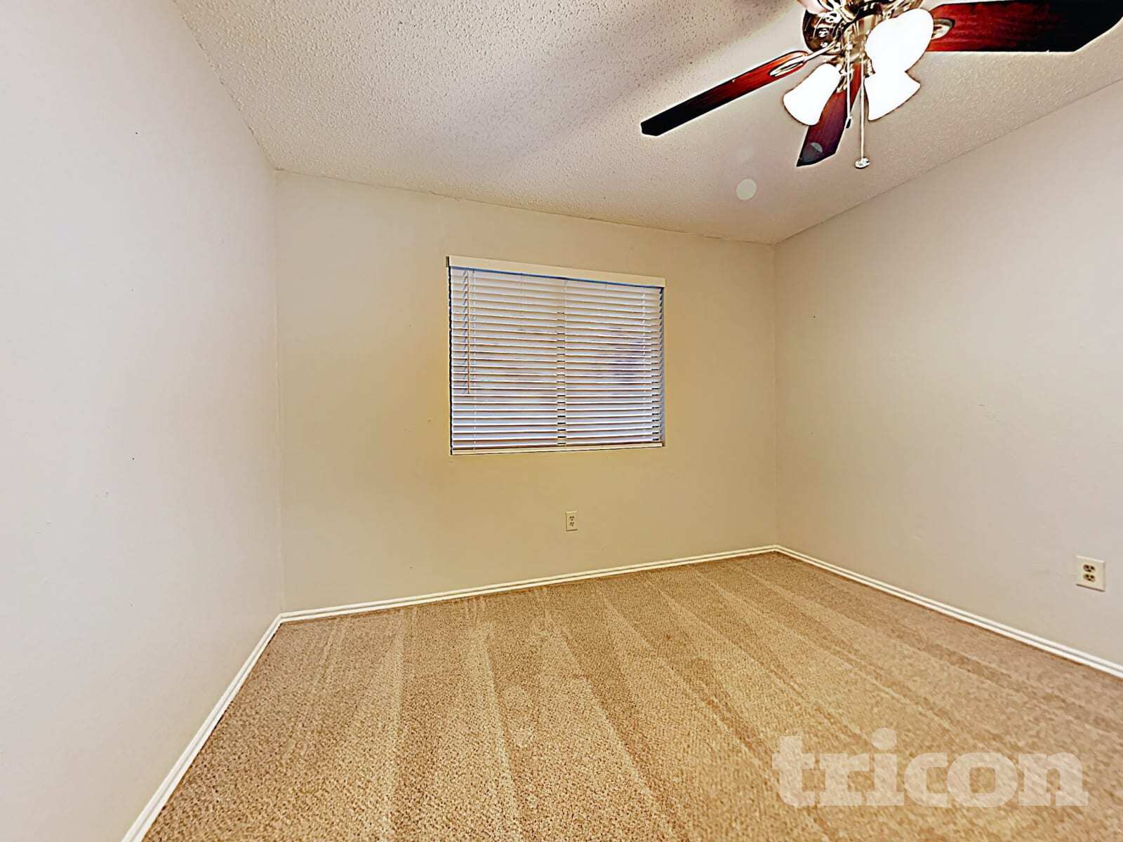 Building Photo - 2537 Rialto Way