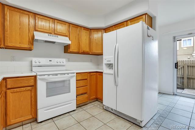 Building Photo - 3300 W Florida Ave