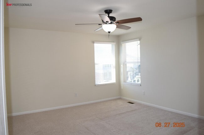 Building Photo - 49577 Shoreline Dr