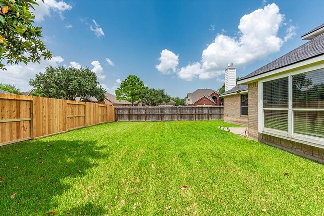 Building Photo - 4310 Blossomwood Dr