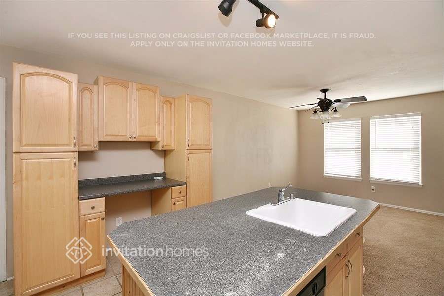 Building Photo - 2410 Payne Cir W