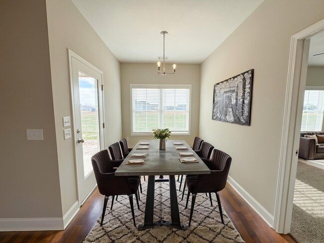 Building Photo - 310 Parkersburg Ln