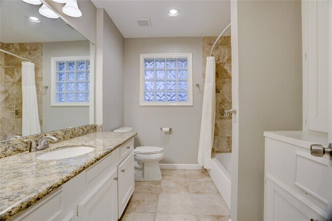 Building Photo - 11102 Atwell Dr