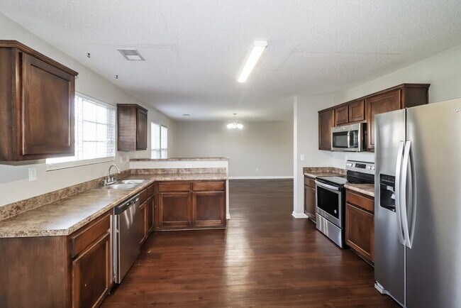 Building Photo - 10216 Cottage Farms Dr