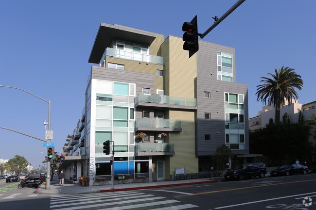 Building Photo - PR SM Positano LLC