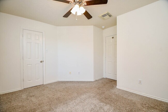 Building Photo - 5607 Stonecloud Ln