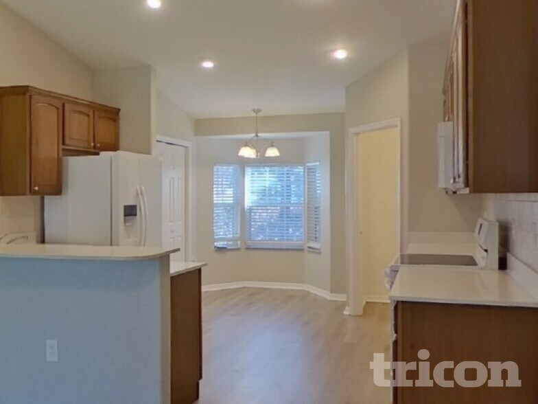 Building Photo - 1523 Merrimack Pkwy