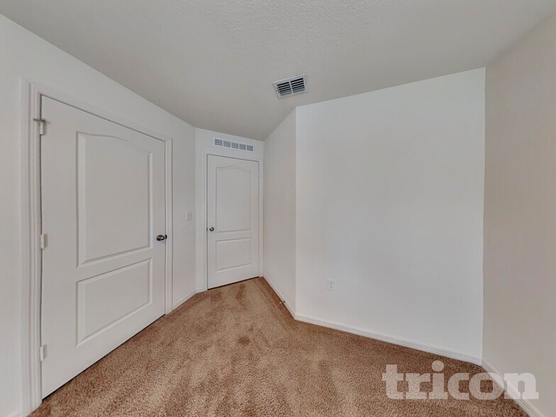 Building Photo - 443 Underwood Trl