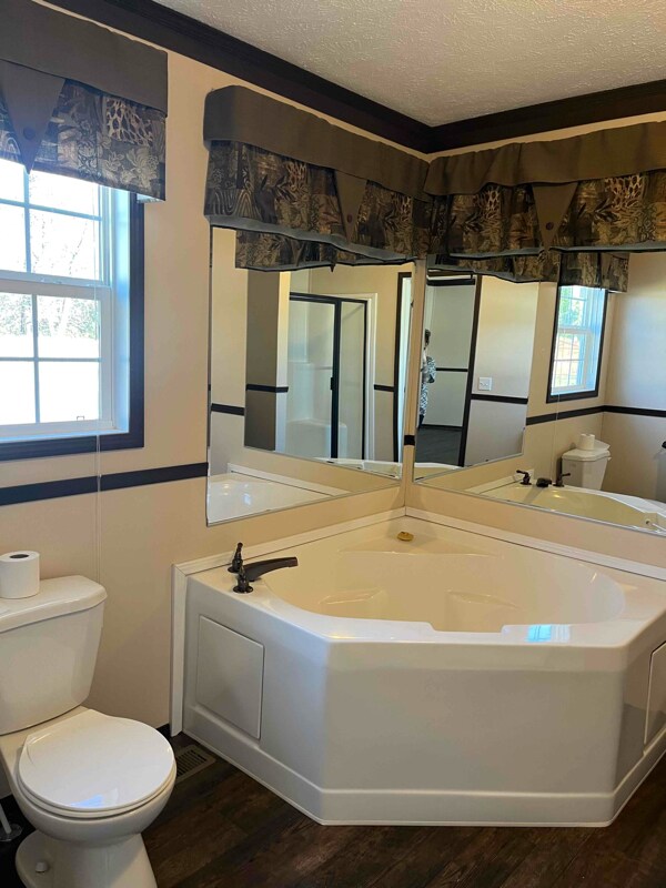 Building Photo - 7720 Hwy 2301