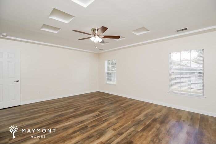 Building Photo - 324 Cohen Cir