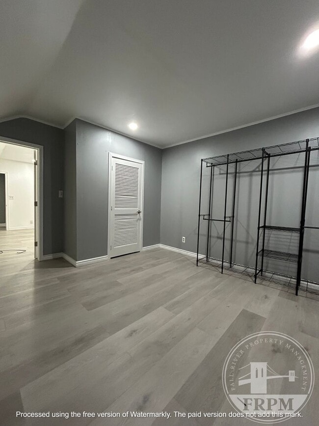 Building Photo - 64 Eddy St