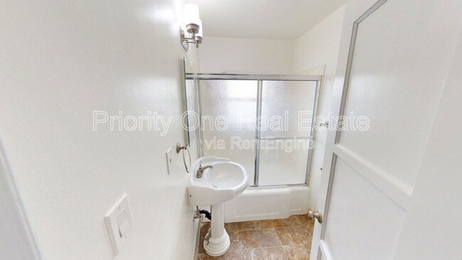 Building Photo - 4239 Hamilton St