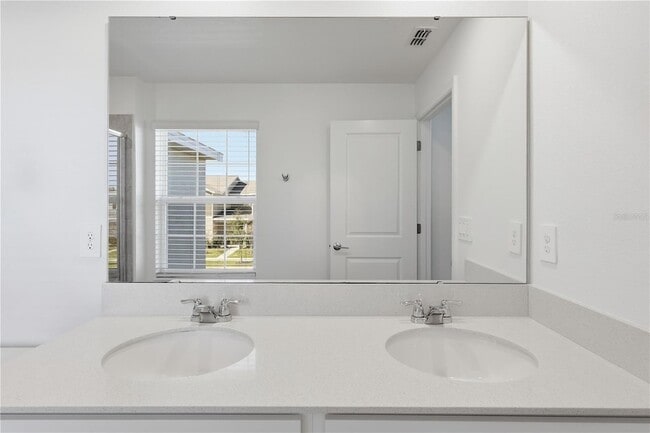 Building Photo - 10672 Words Dr