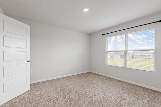 Building Photo - 4522 Rivers Landing Dr