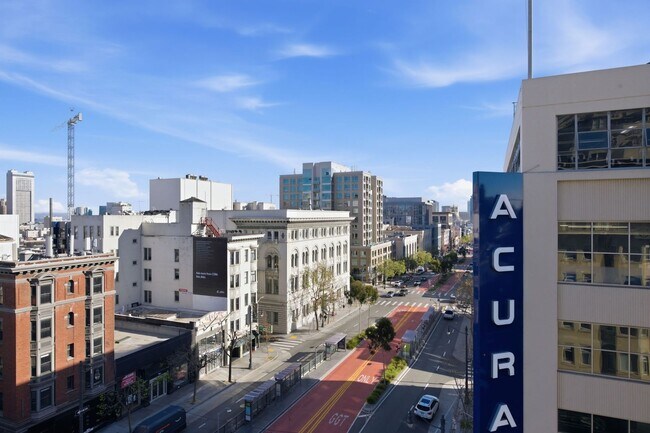 Building Photo - 1405 Van Ness Ave