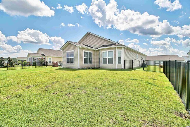 Building Photo - 1072 Caprisia Lp