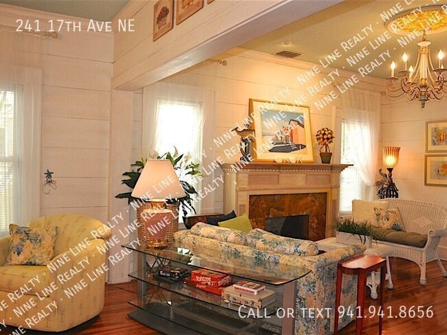 Building Photo - 241 17th Ave NE