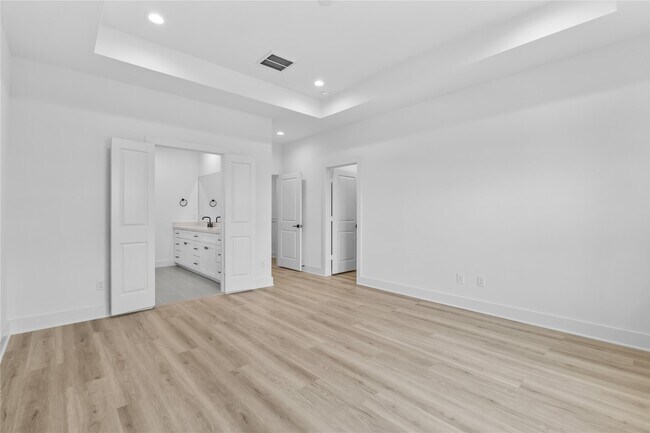 Building Photo - 3426 Bolin Rd