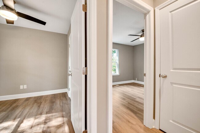 Building Photo - 3716 Central Ave