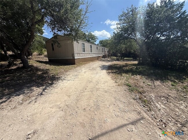 Building Photo - 341 Buck Trail