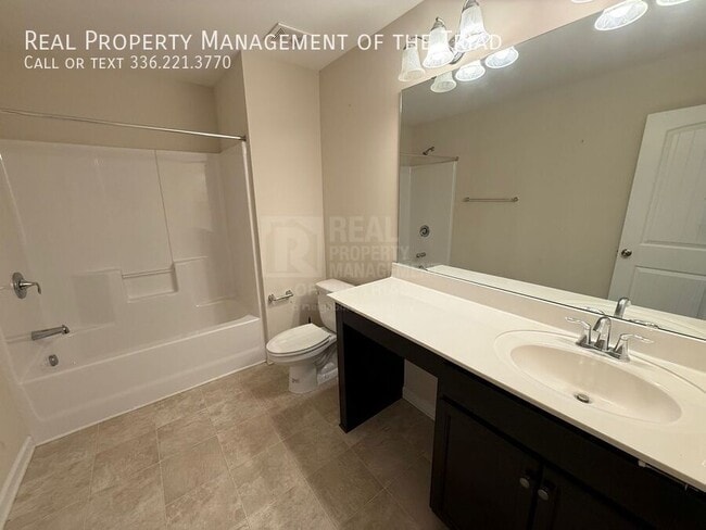 Building Photo - 3517 Long Run Dr