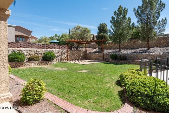 Building Photo - 1272 Franklin Quail Pl