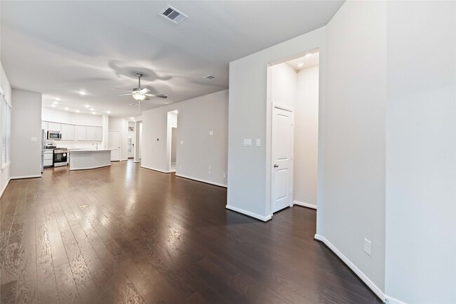 Building Photo - 7334 Lake Arrowhead Ln