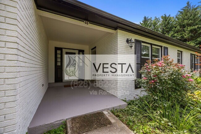 Building Photo - 90 Knob Hill Rd