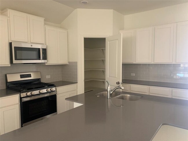 Building Photo - 21504 Quick Fox Dr