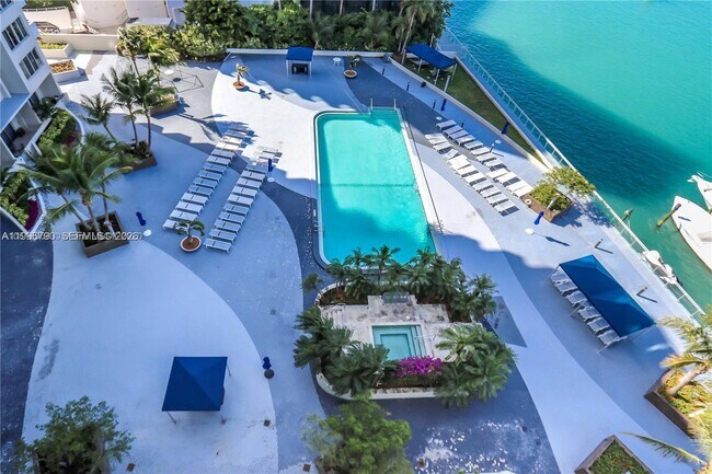 Building Photo - 1200 West Ave