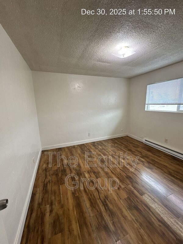 Building Photo - 352 S Blackstone St