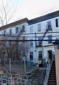 Building Photo - 56 Herriot St