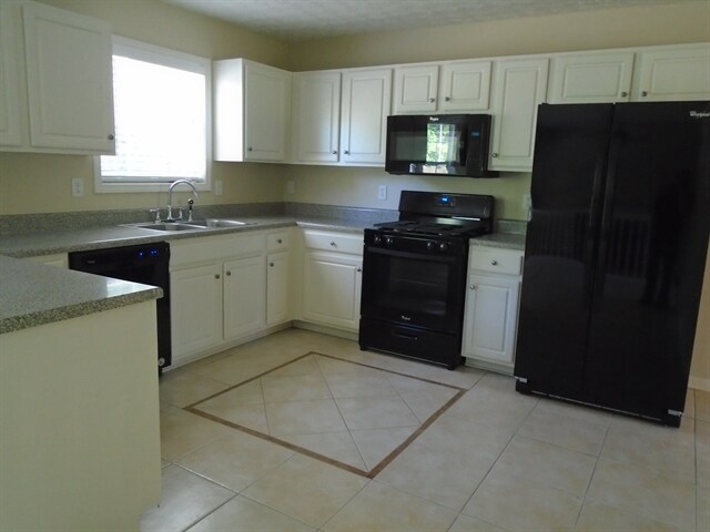 Building Photo - 550 Brook Hollow Dr