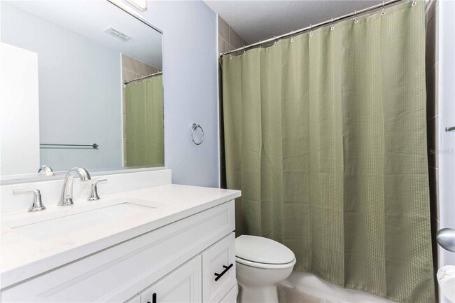 Building Photo - 824 Padua Ln