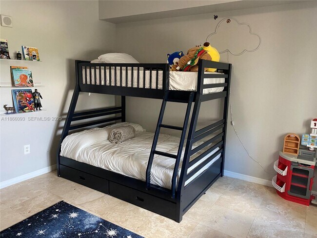 Building Photo - 3330 NE 190th St