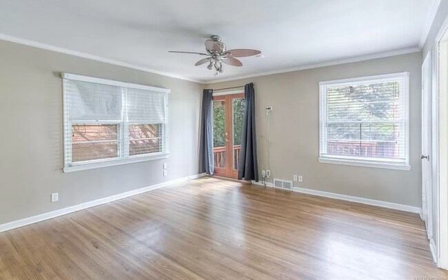 Building Photo - 3842 S Trenton Ave