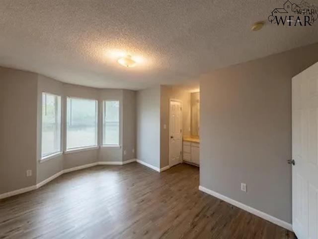 Building Photo - 2107 Richmond Dr