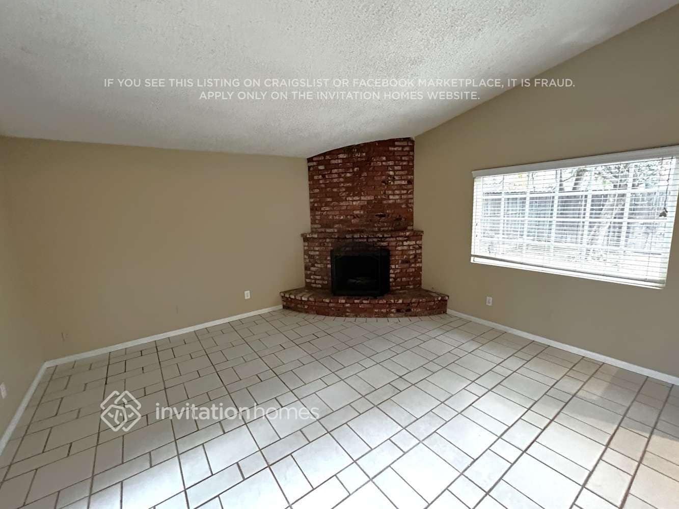 Building Photo - 4091 Crestview Dr