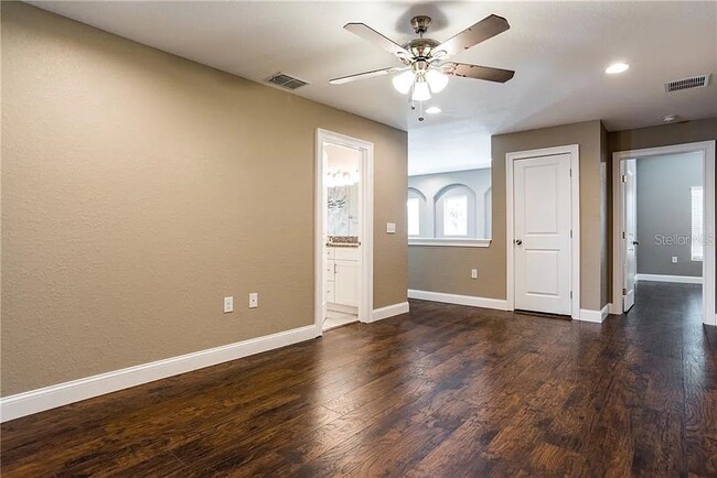 Building Photo - 2134 Lunn Landings Blvd