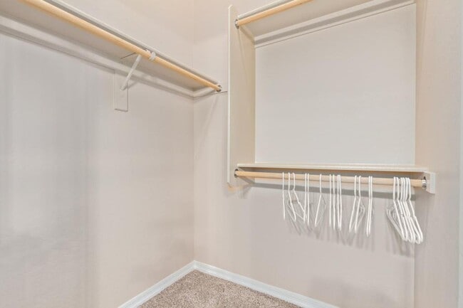 Building Photo - 10136 E Southern Ave