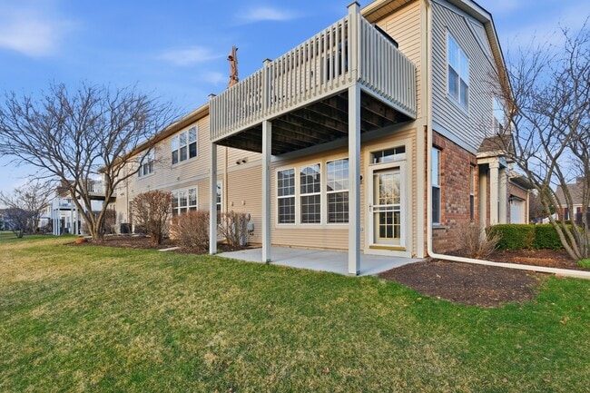 Building Photo - 1586 Millbrook Dr