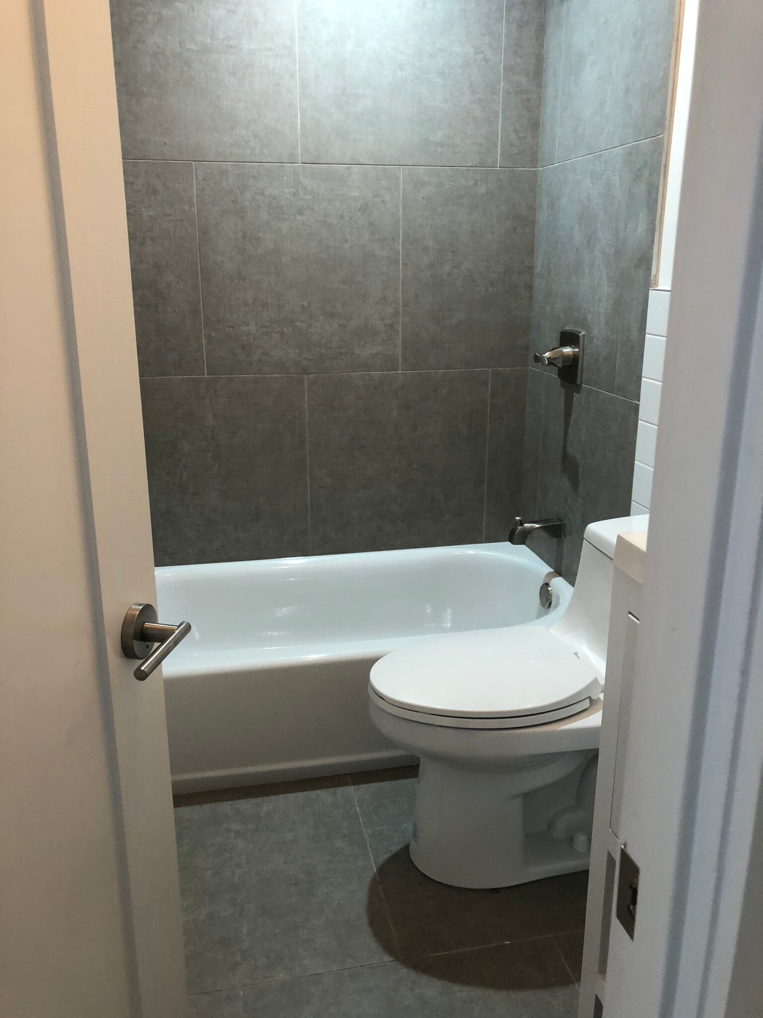 Building Photo - 5 Paerdegat 15th St