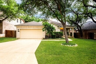 Building Photo - READY NOW! Modern & Updated One Story Ranch