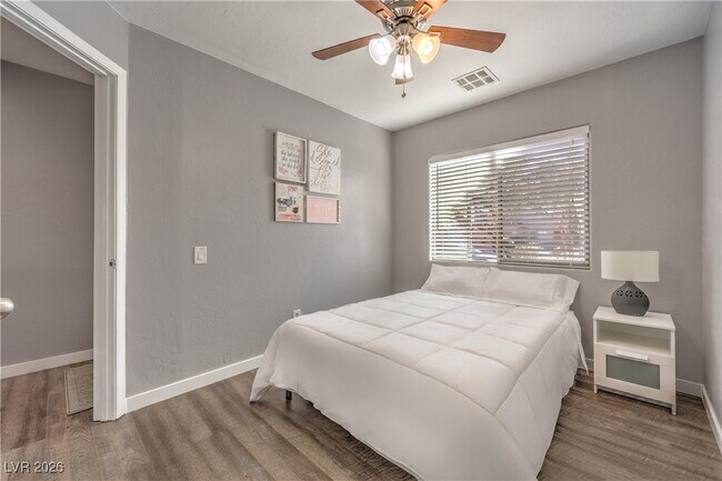 Building Photo - 9062 Mackanos Ave