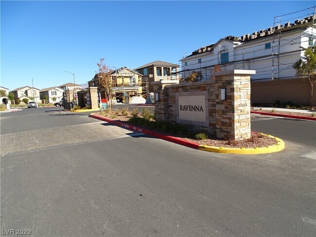 Building Photo - 10589 Sariah Skye Ave