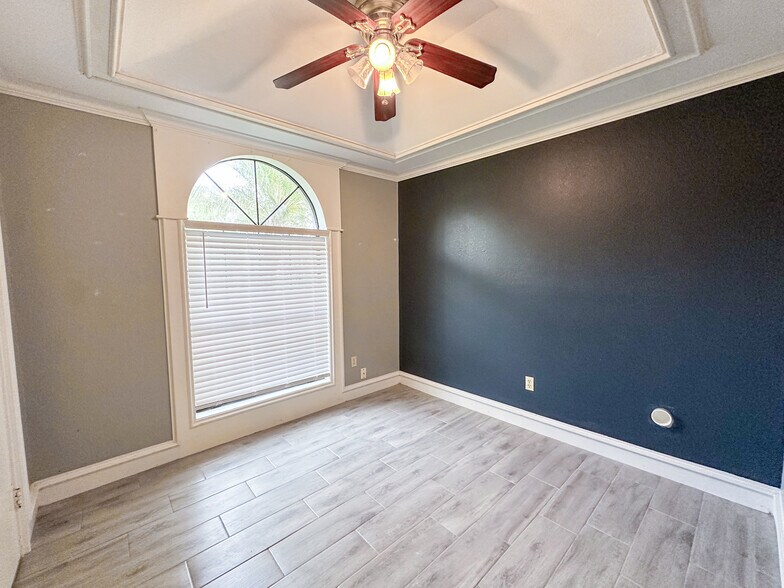 Building Photo - 3206 E Cobblestone Creek Dr