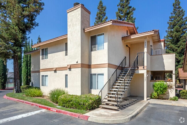 Building Photo - Palm Mission Village and Estates