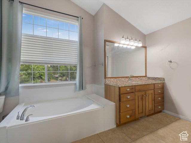 Building Photo - 9842 Tiger Eye Dr