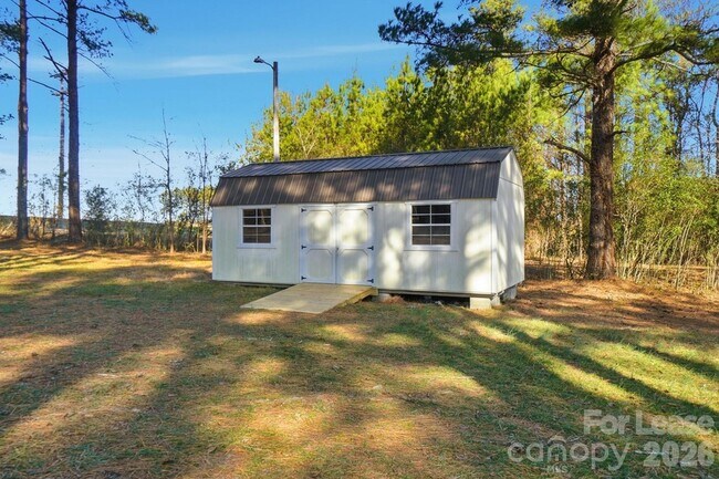 Building Photo - 3514 Deertrack Ln