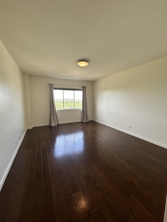 Building Photo - 1331 Park Ave SW
